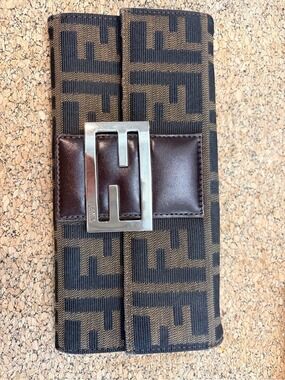Fendi Zucca FF Canvas Long Wallet Brown Logo Buckle Continental Vintage